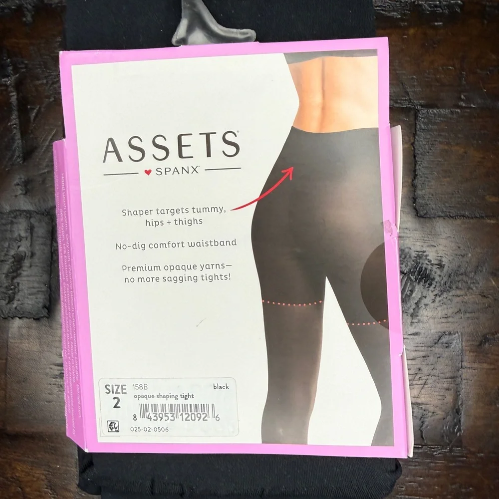 Assets By Spanx NWT Opaque Shaping Tights in Black